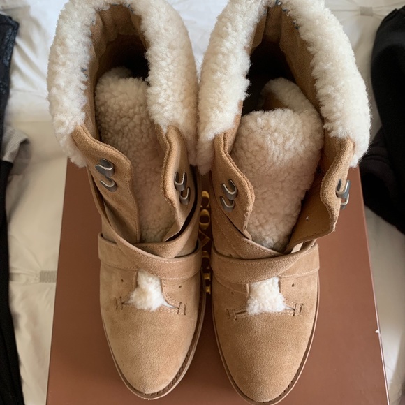 Coach Boots - Picture 5 of 6